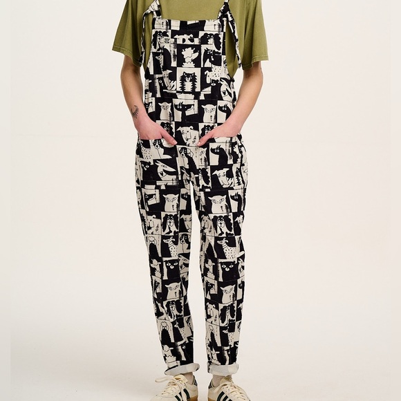 Lucy & Yak Pants - Limited edition - Twill Dog Print Dungarees in Artist Print by Enikö Eged